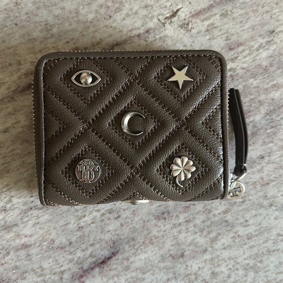 Tory Burch Fleming Charm Wallet - Picture 2 of 7